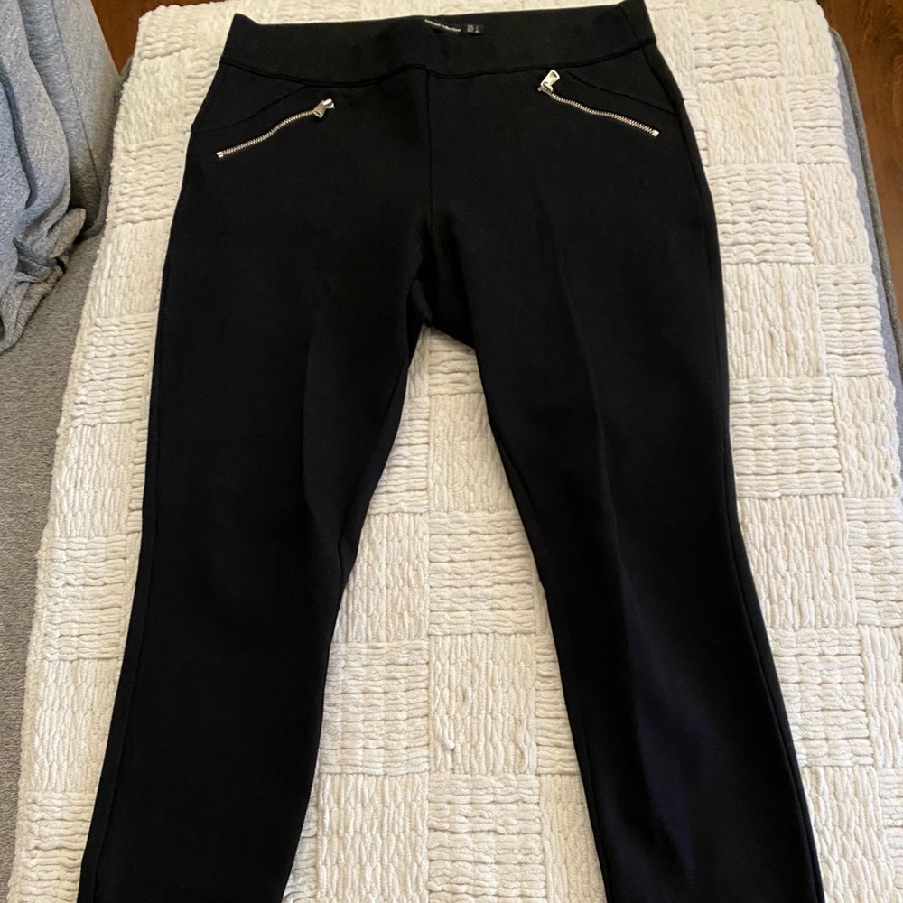 Black Zara leggings